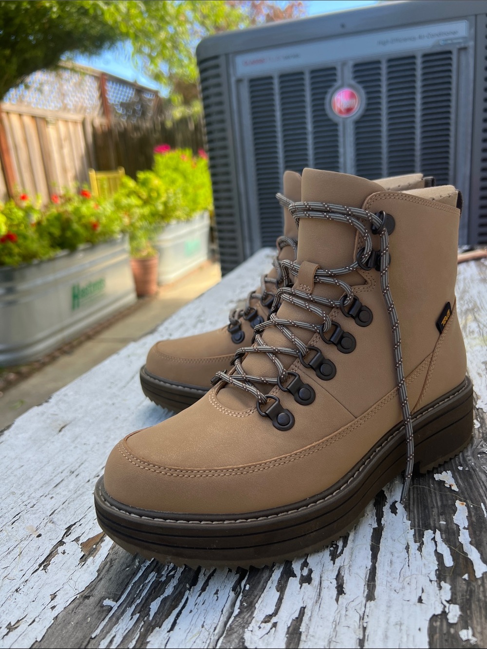 Teva Midform Boot